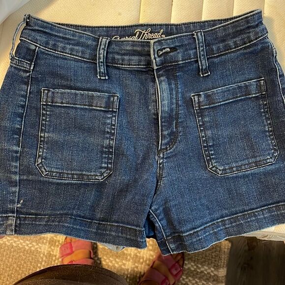 Universal thread Jean short - Picture 1 of 1